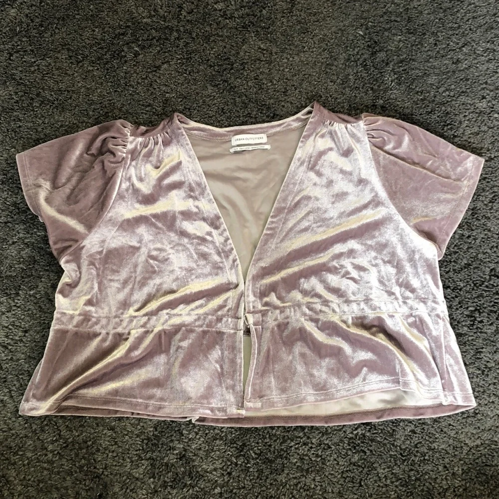 Shiny Top - Picture 1 of 1